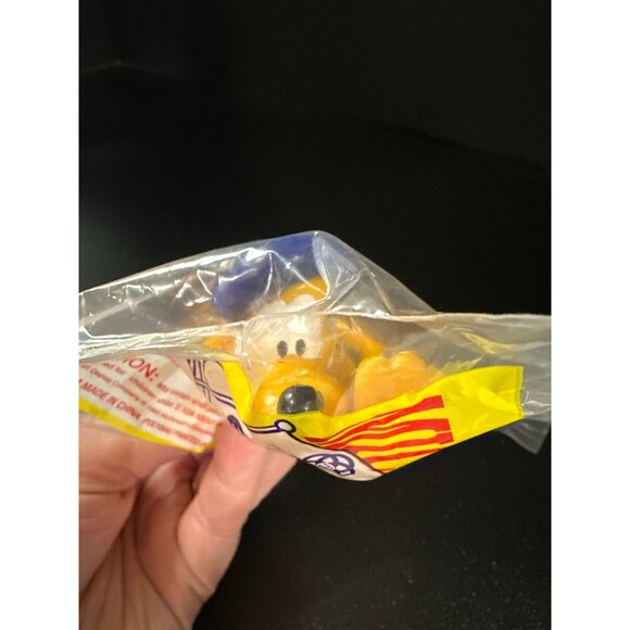 Vintage 1993 McDonald’s Pluto in France Disney Happy Meal Toy – Sealed - Picture 7 of 10